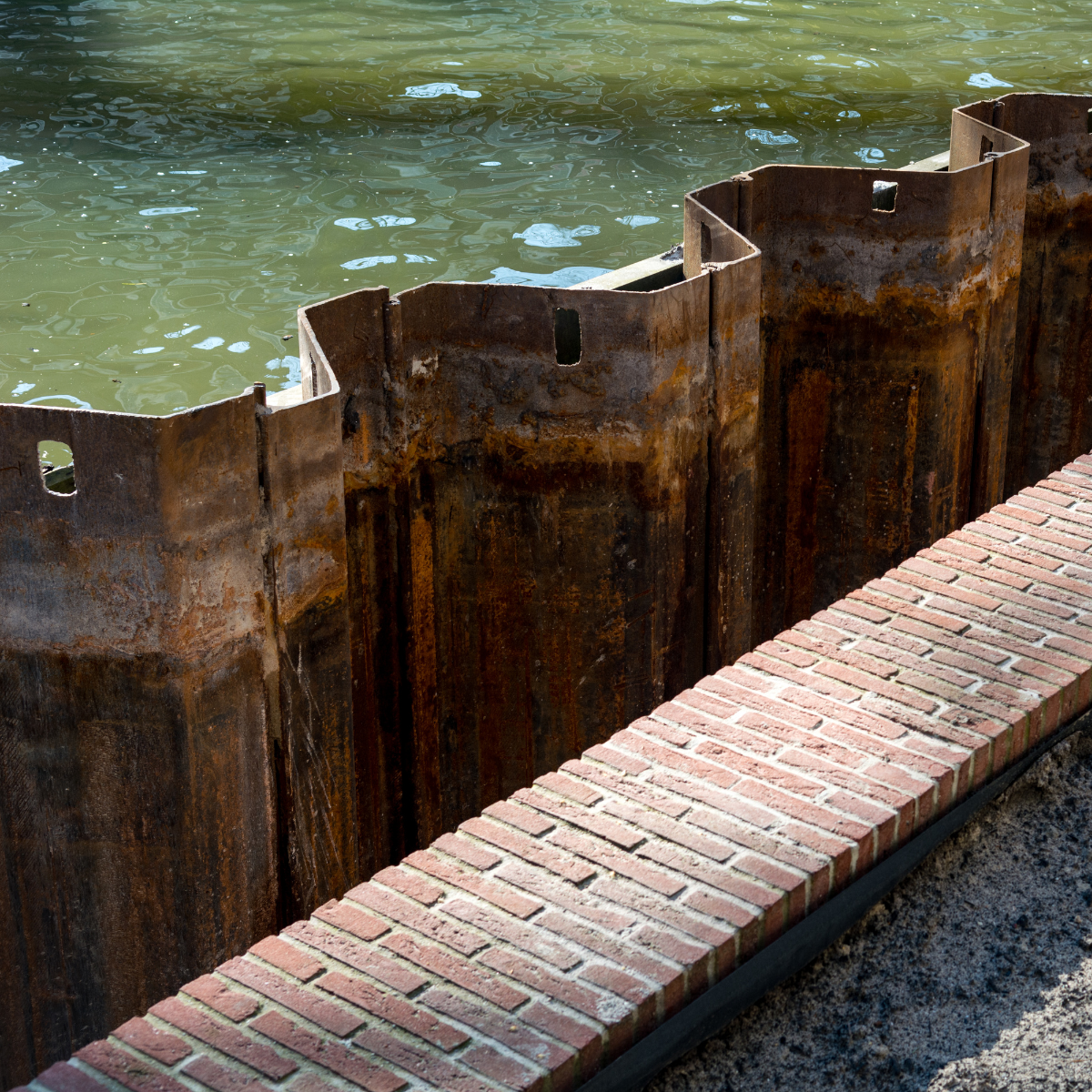 cofferdam construction river cover